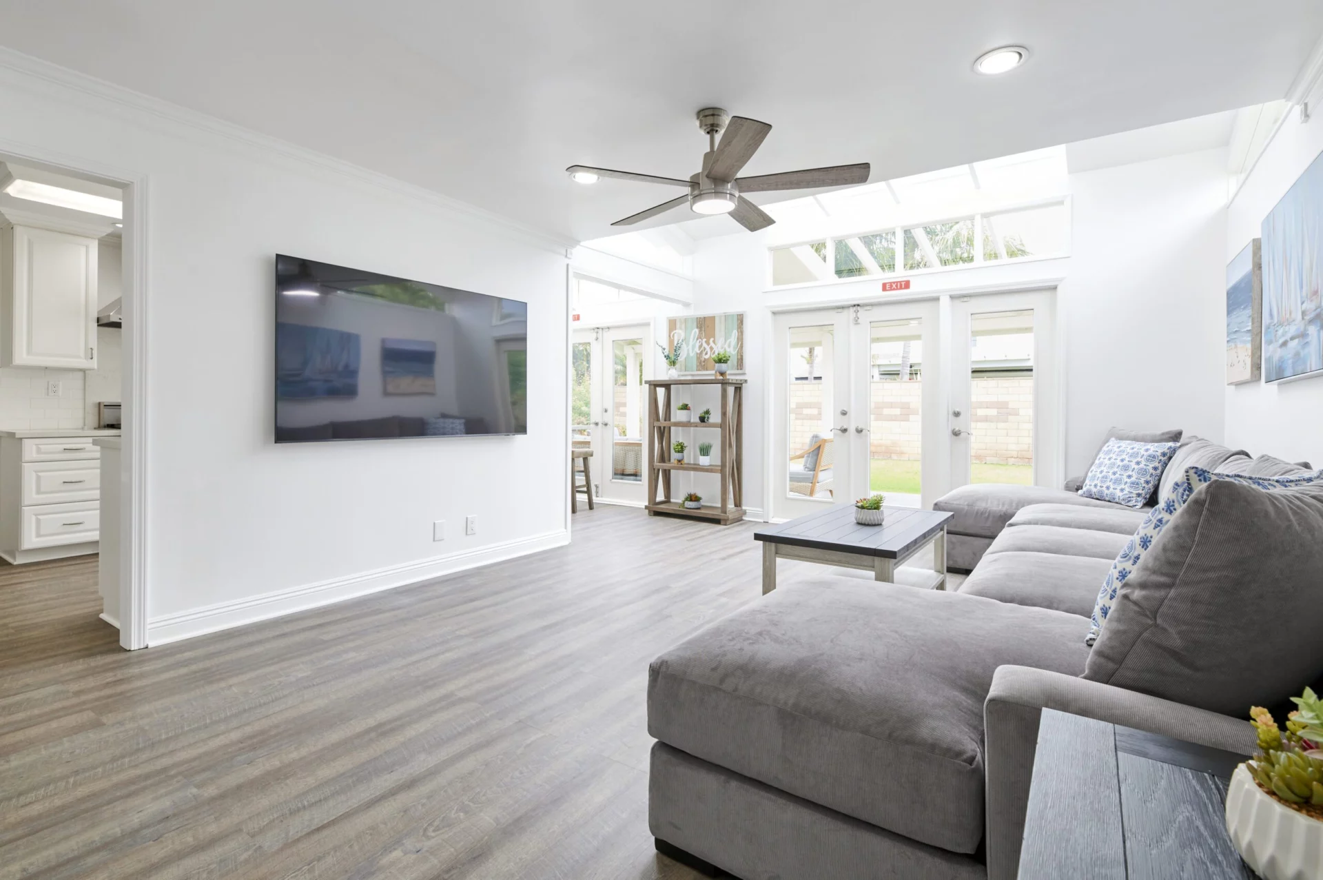 Gratitude Lodge in southern California, where sober living and addiction recovery is available